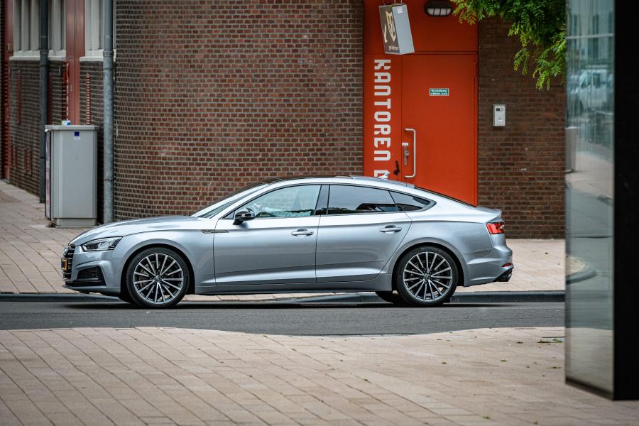  Audi A5 Sportback S-Line Black Edition 2018 года  (фото 5 из 17)
